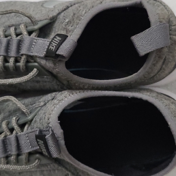 NIKE WOMEN'S JUVENATE TECH PACK 'TUMBLED GREY' - Picture 6 of 9